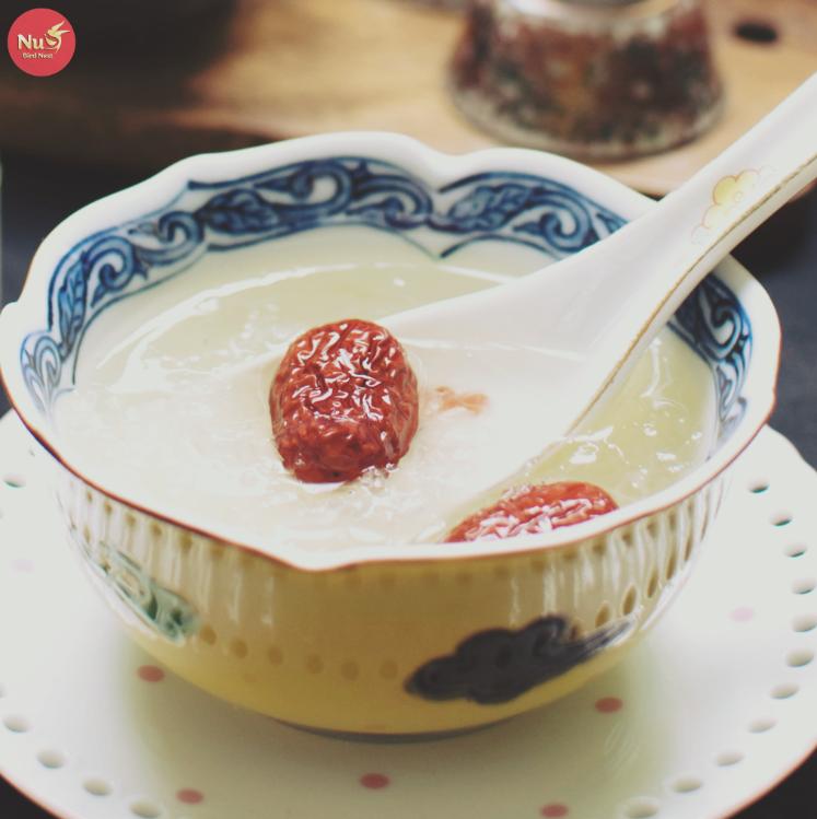 Cách làm yến chưng đường phèn táo đỏ