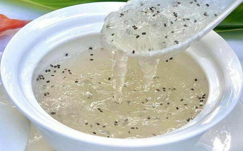 Yến chưng đường phèn hạt chia