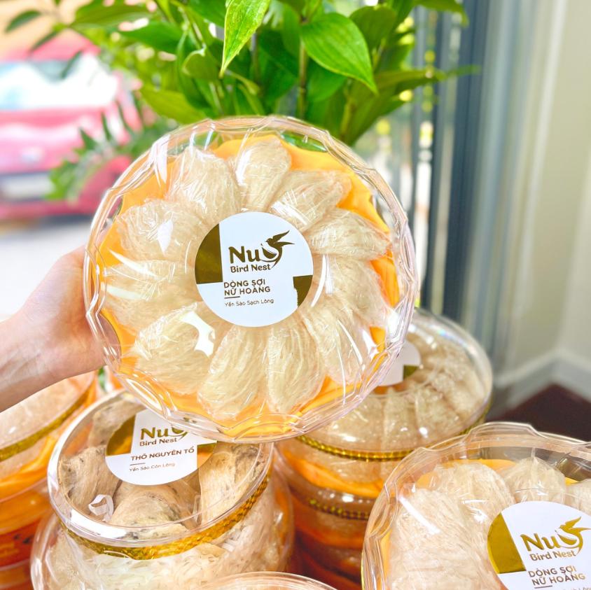 Cách chọn mua nguyên liệu nấu yến chưng hạt sen