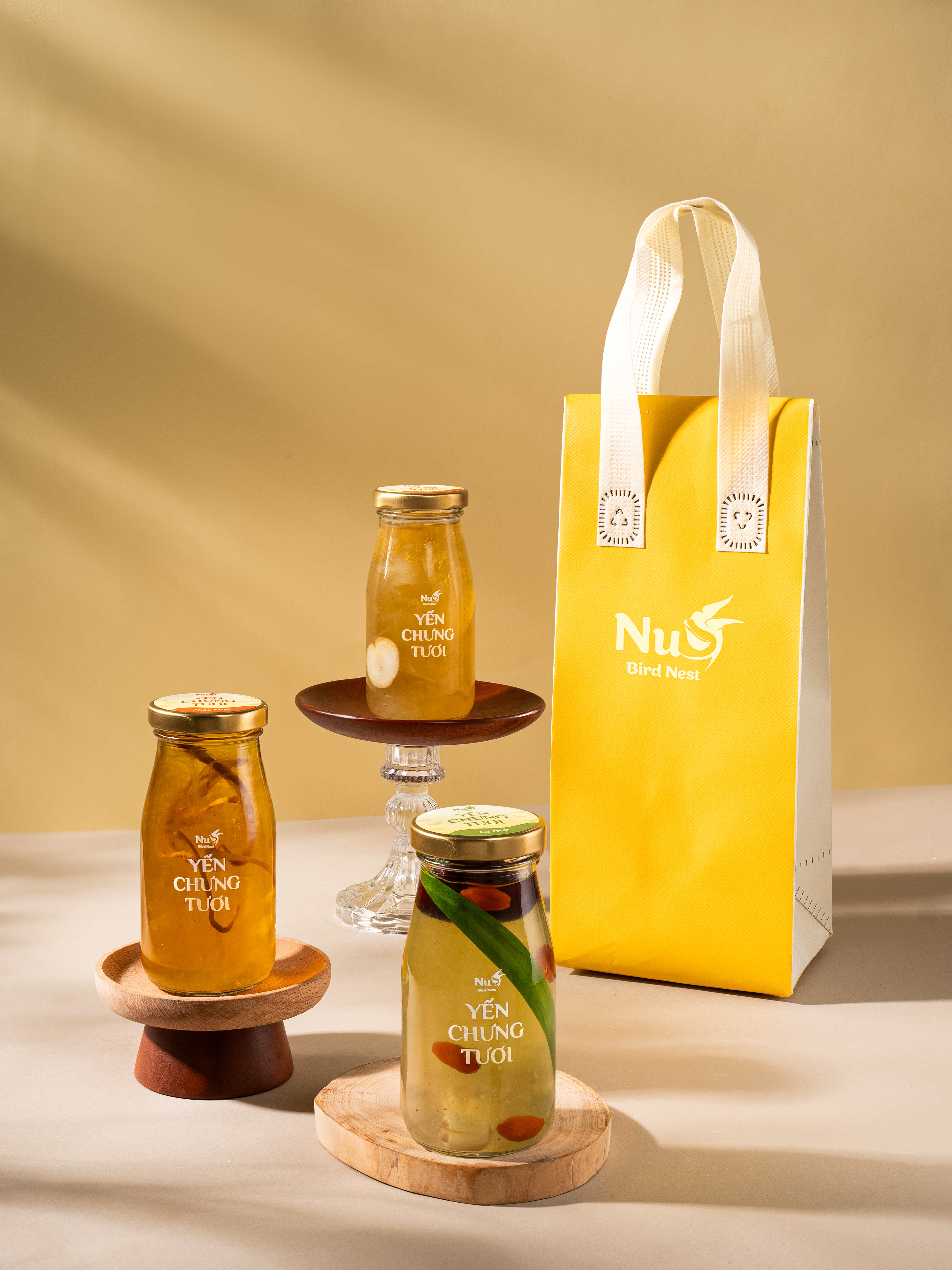 Yến chưng tươi là gì? Sự khác nhau giữa yến chưng tươi và yến chưng sẵn